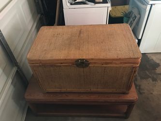 Chest drawer solid wood, excellent shape