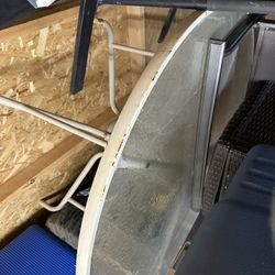 Large 48-inch Outdoor Patio Table!!!