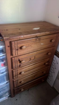 Clothes dresser