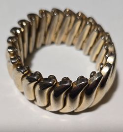 Vtg. Bergere expandable Goldtone Cuff Wave Bracelet 50's Rare Find!