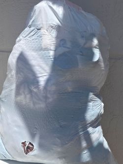 FREE BAG of a lot of JEANS