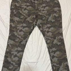 Levi's 311 Women's Shaping Skinny Jeans 24W Camo Camouflage Stretch Pants, Green