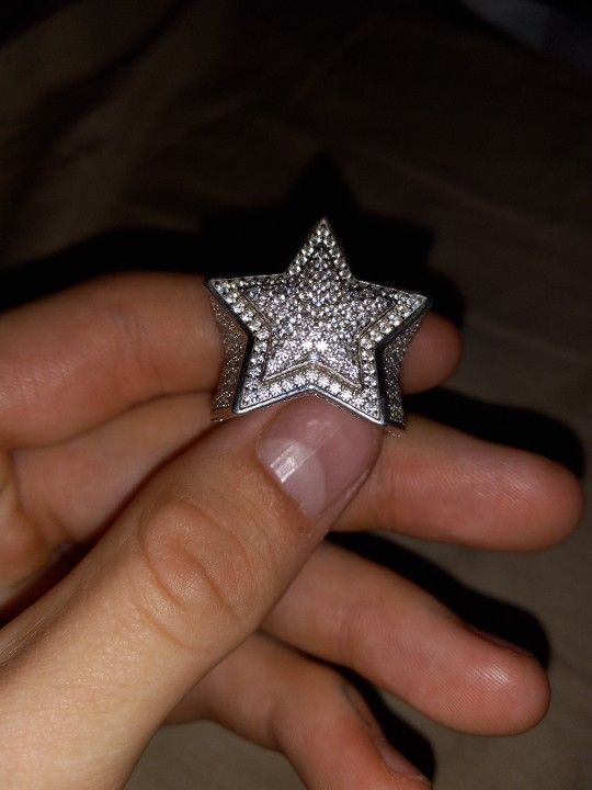Moissanite Star Ring