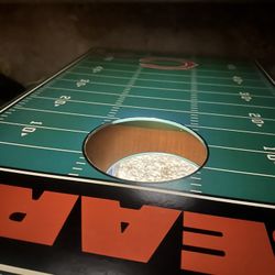 Bears Cornhole Game Comes With 8 Bags Toss