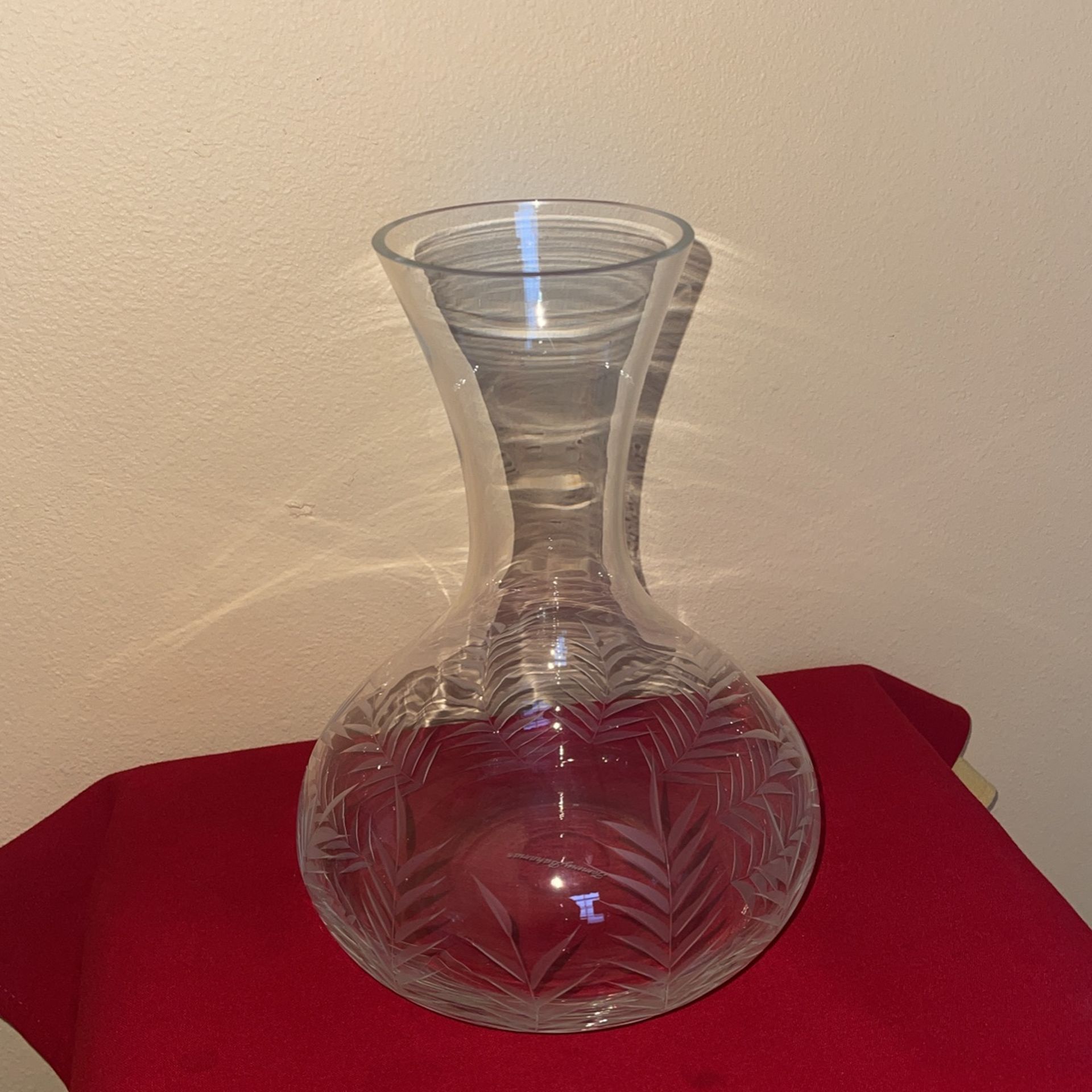 TOMMY BAHAMA PALM TREE LEAVES DECANTER