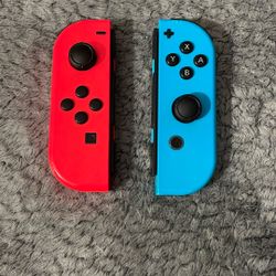 Nintendo Switch Controllers 
