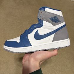 Size 9 - Air Jordan 1 Retro High OG True Blue