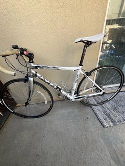 Felt F- lite ZW100 bike SUPER CHEAP MUST SELL!!!!!