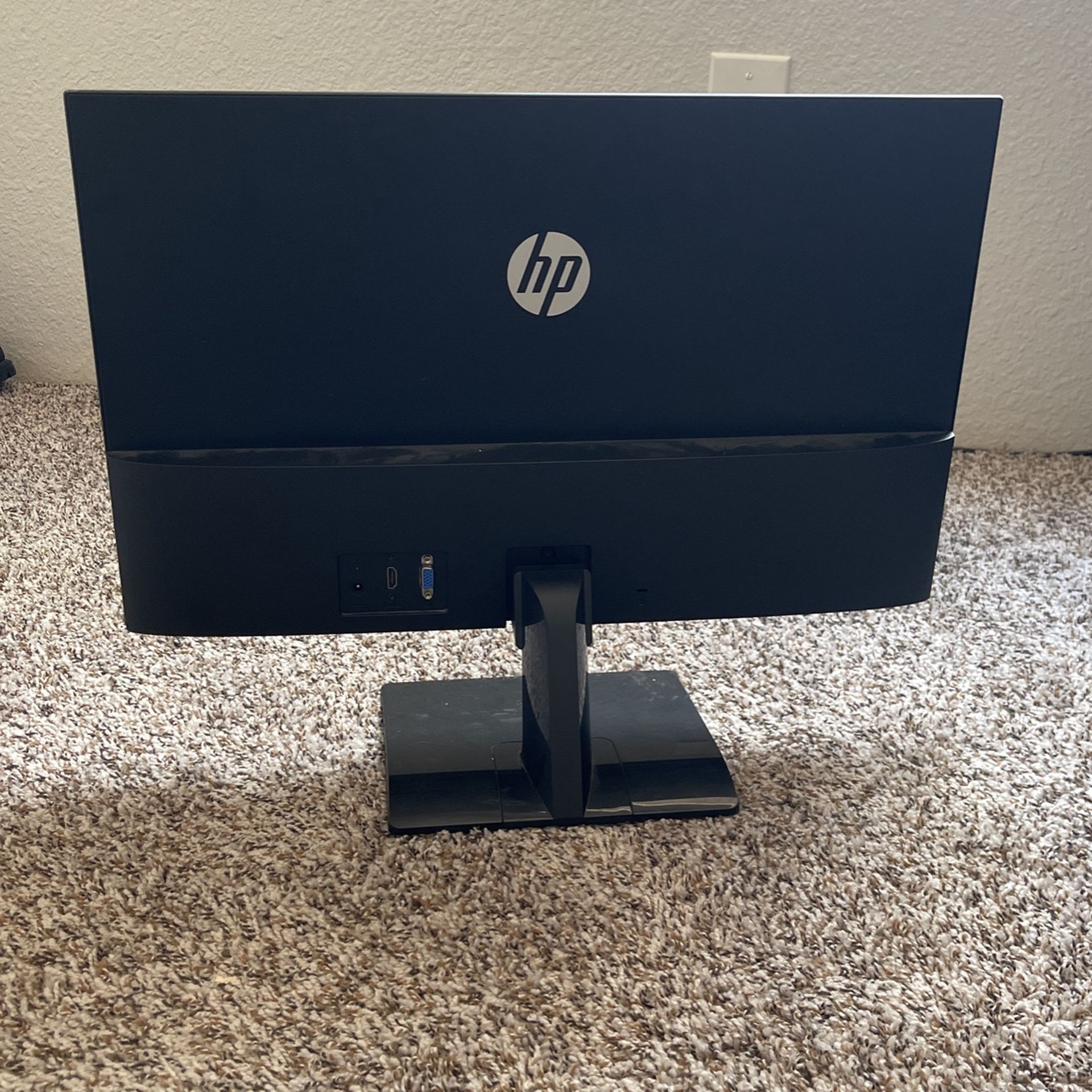 HP MONITOR