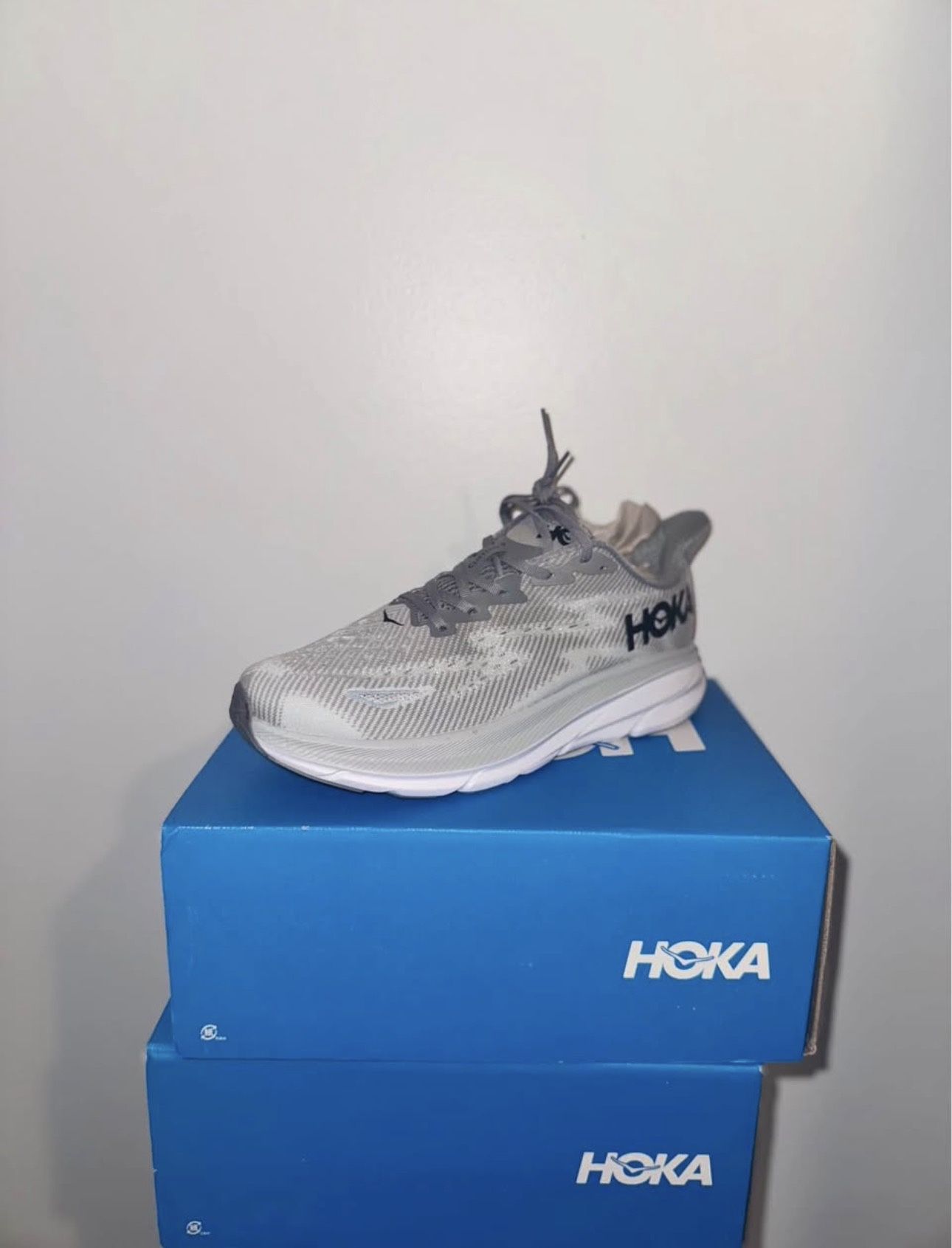 Brand new HOKA Clifton 9 White Size 10D