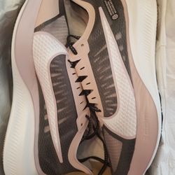 Womens Nike Zoom Gravity