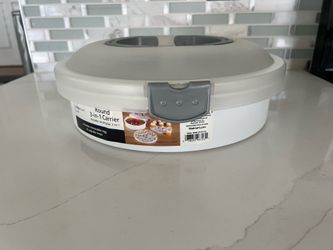 Mainstays 2-in-1 Round Cupcake & Food Carrier Container