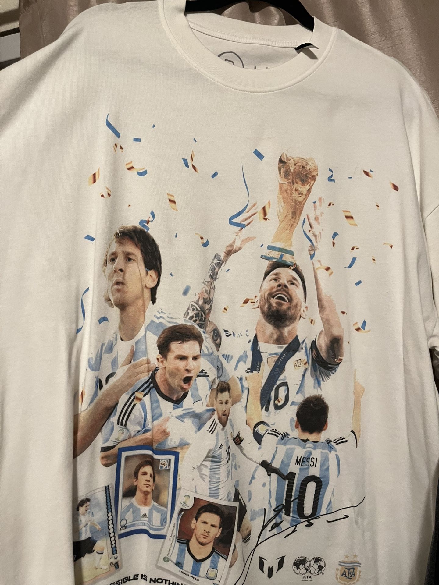 Messi Argentina Shirt Men’s Size Large