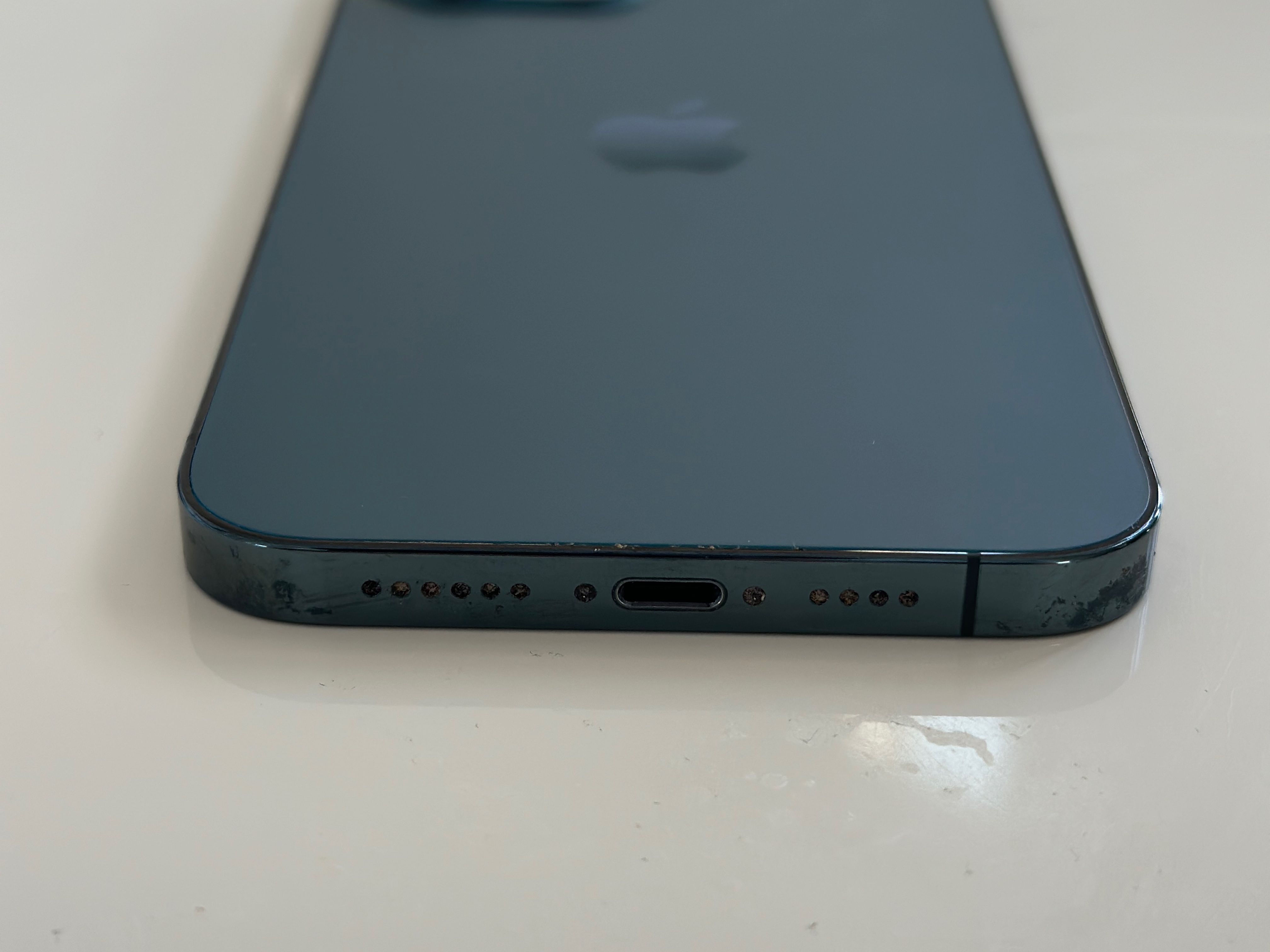 iPhone 12 Pro Unlocked (AT&T, Cricket, T Mobile, Metro..) iPhone 12 Pro Unlocked (AT&T, Cricket, T Mobile, Metro..)