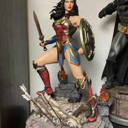 Prime 1 Studios Injustice 2 Wonder Woman Deluxe Edition