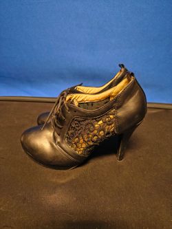 Women Ankle Boots High Heels Round Toe Lace Up Hollow Lace Casual Shoes (Size 6.5)