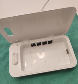 Smart phone sanitizer