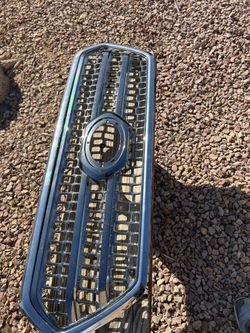 Toyota tacoma Grill