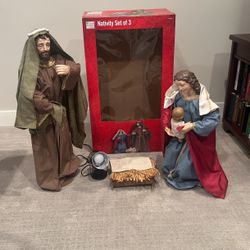 Nativity Set Of 3