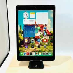 Apple iPad 8th Gen 32GB 10.2” Display Fully Functional
