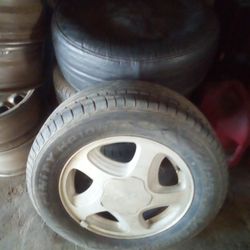 Chevy 03 Stock Wheels 225 60 R16 