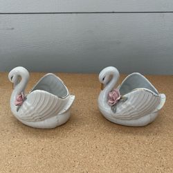Small Swan Figurines (2)