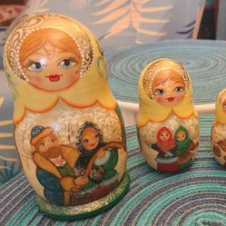 5 Vintage Signed Matryoshka Russian Nesting Dolls