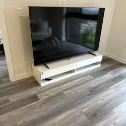 FLOATING TV STAND IN white W/ LED lights 
