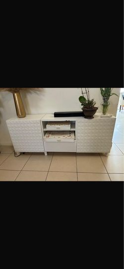 TV Console