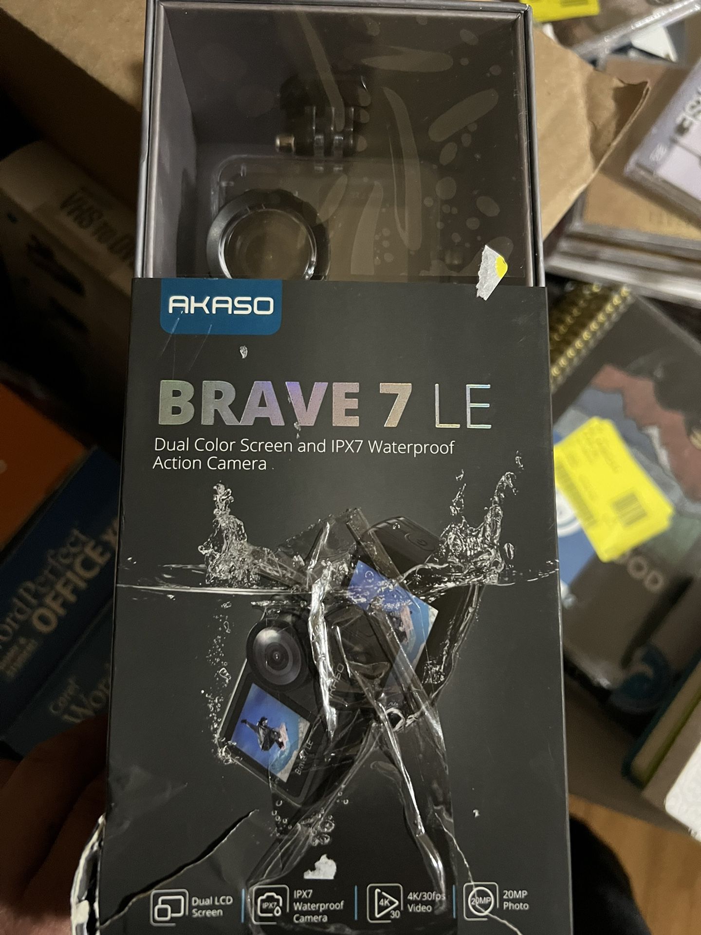 Amado Brave 7 Le