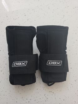 DBX wrist guards