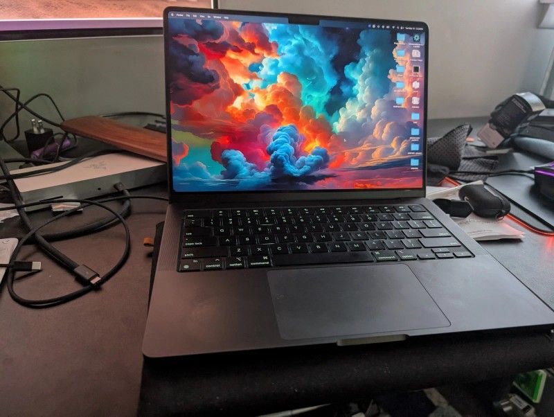 2024 MacBook Pro 14", M4 Pro, 24GB, 1TB, 20C GPU, Space-Black, MX2F3LL/A