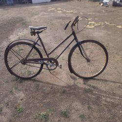 Antique Schwinn bike 1941 New World
