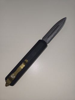 ( NEGOTIABLE ) high quality D2 Damascus OTF