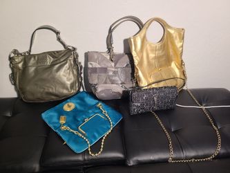 Coach purses (No holds)