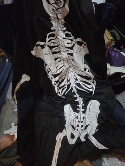 Skeleton halloween costume