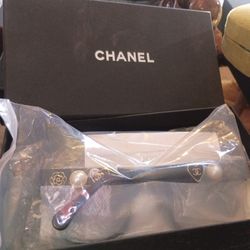 CHANEL WOMENS SUNGLASSES 