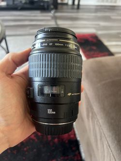 Canon Macro EF 100mm Lens