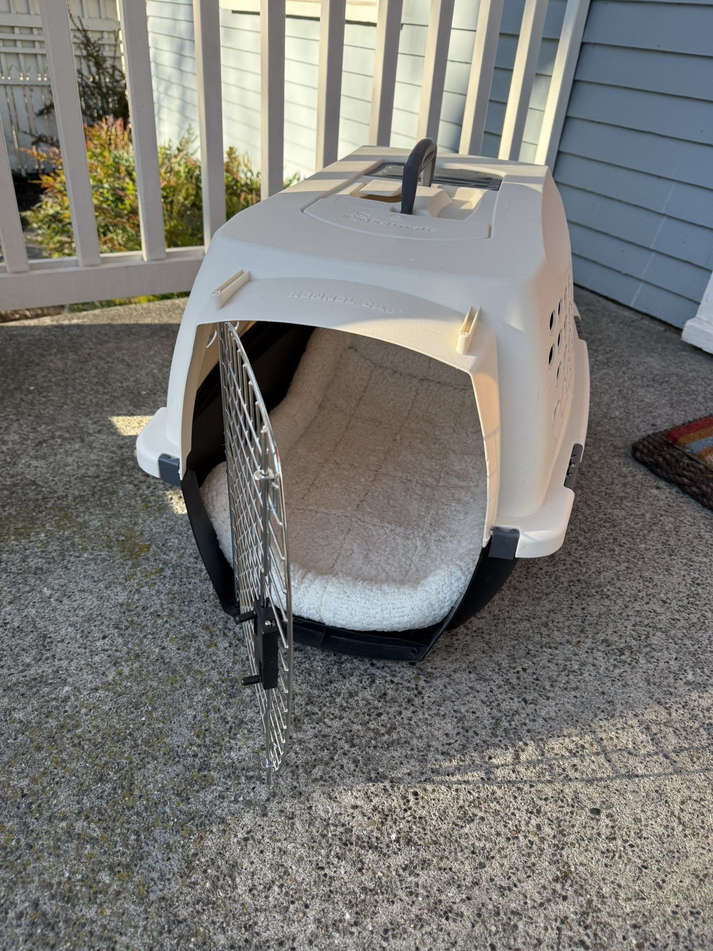 Pet Kennel For Pets 15-25lbs