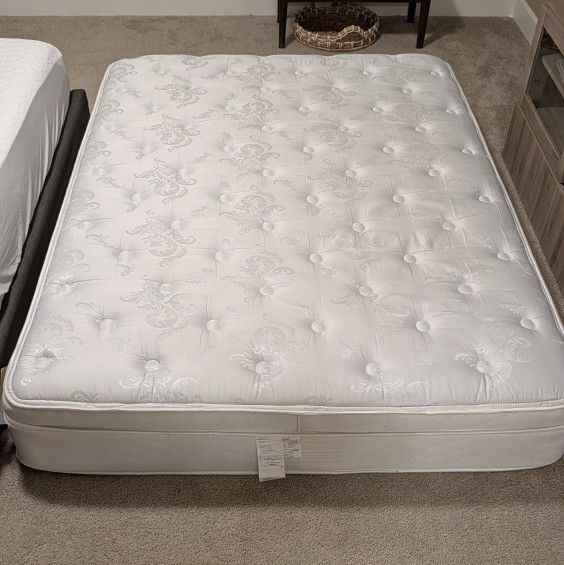 Free Queen Comfort Solutions Mattress