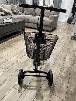 Scooter Black