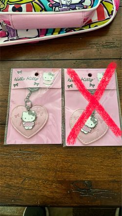 Hello kitty keychain