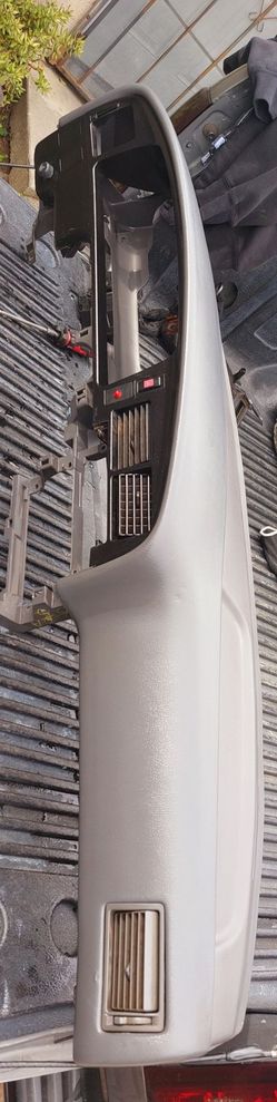 1(contact info removed) toyota tacoma dash board