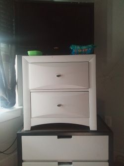 Lil Dresser 