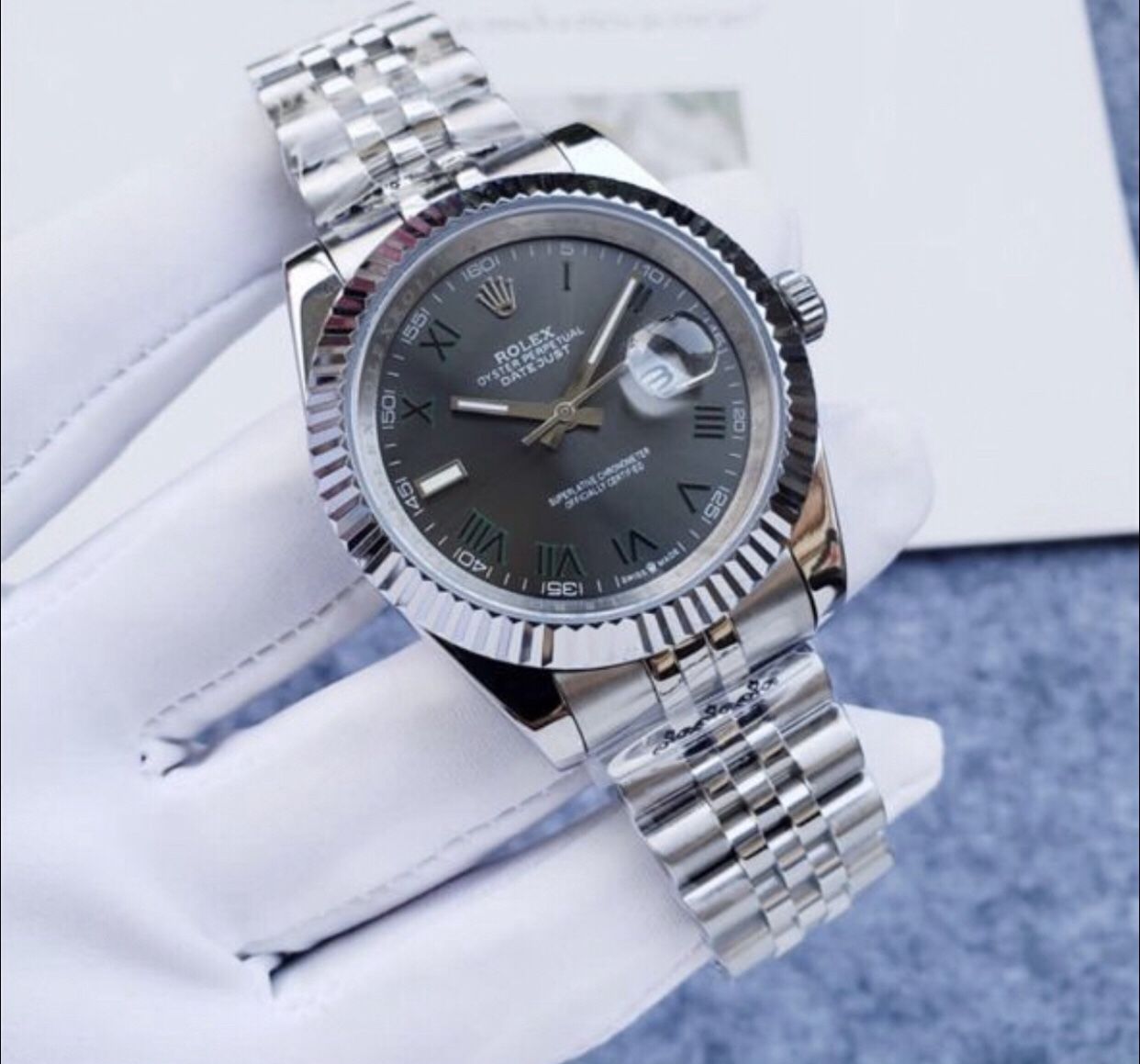 Wimb Sub Watch