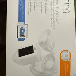 New In Box: Ring flood light Canera