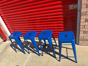Set of 4 Blue Metal Bar Stools