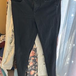 Women’s Clothing  For All In The Photo 