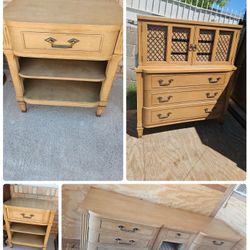 Antique Bed Room Furniture