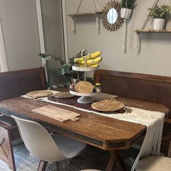 Dinning Table 